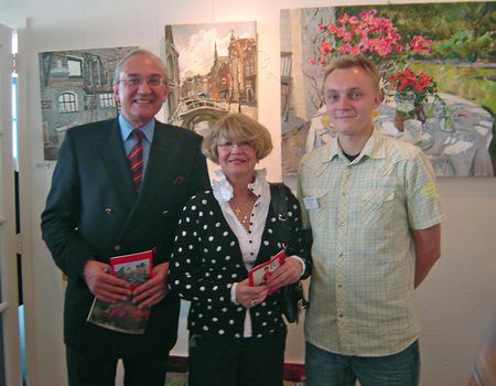 Посол РФ с супругой на открытии выставки в Нидерландах